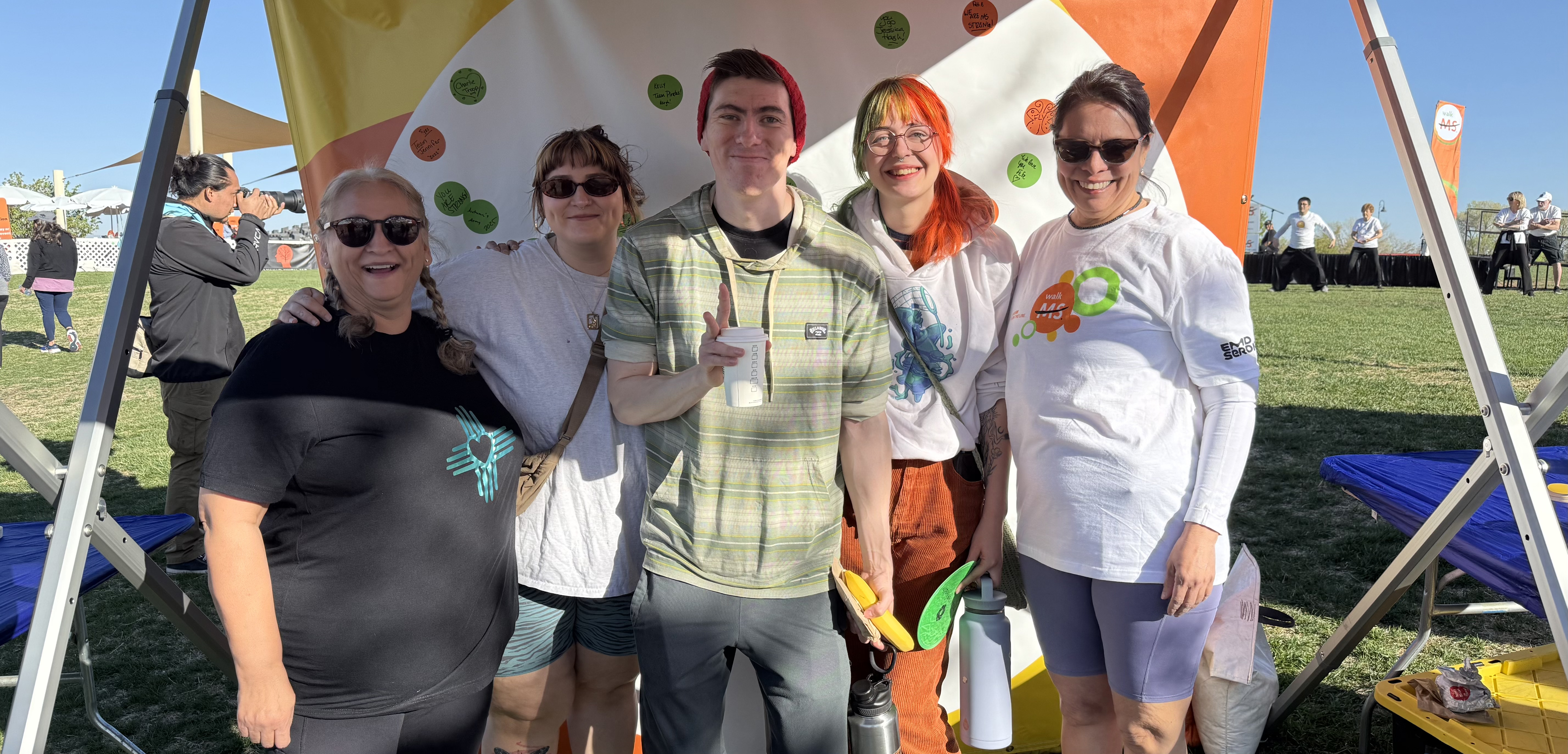 WalkMS Group Picture 01